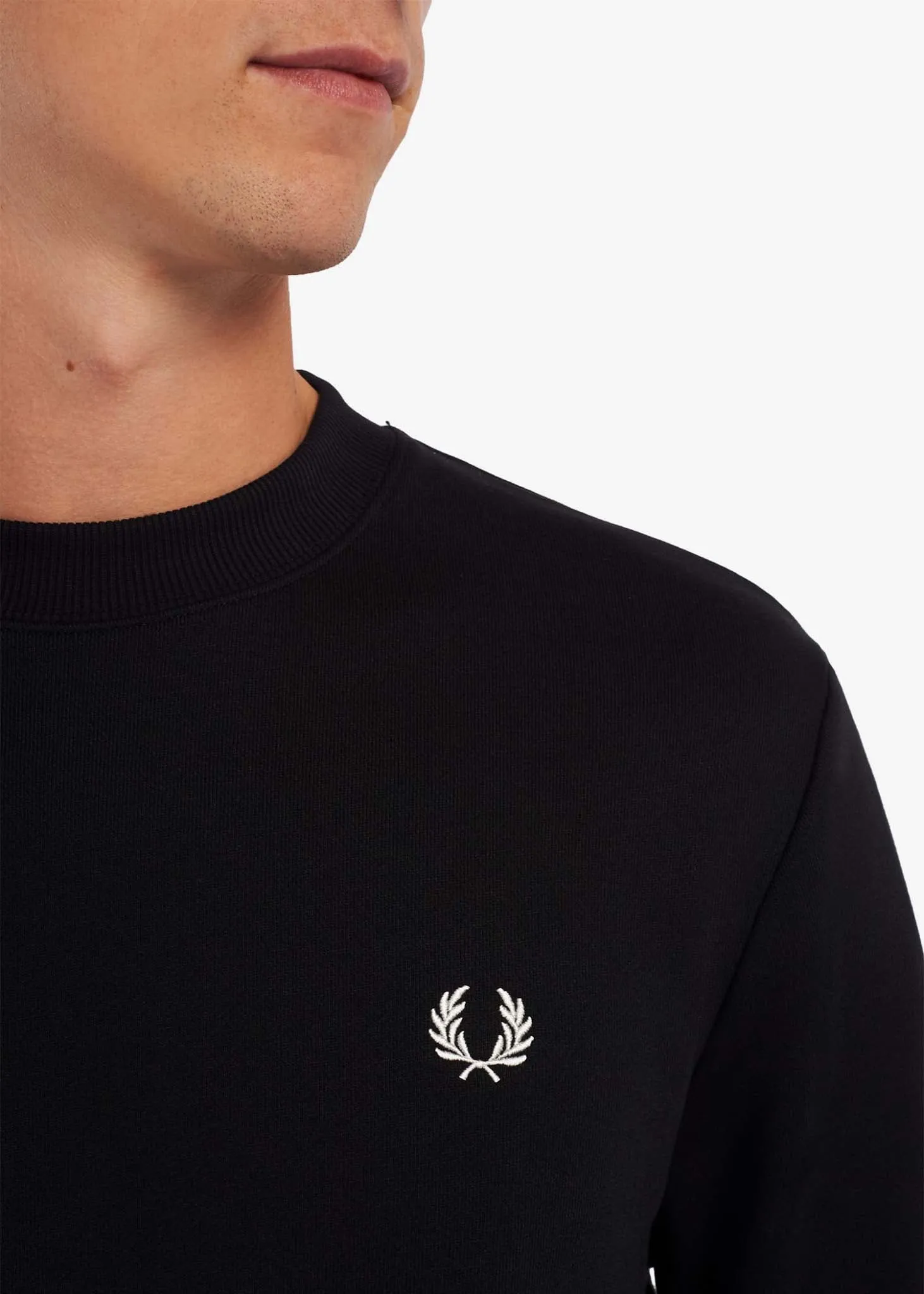 Sweatshirt mit Rundhalsausschnitt - schwarz
