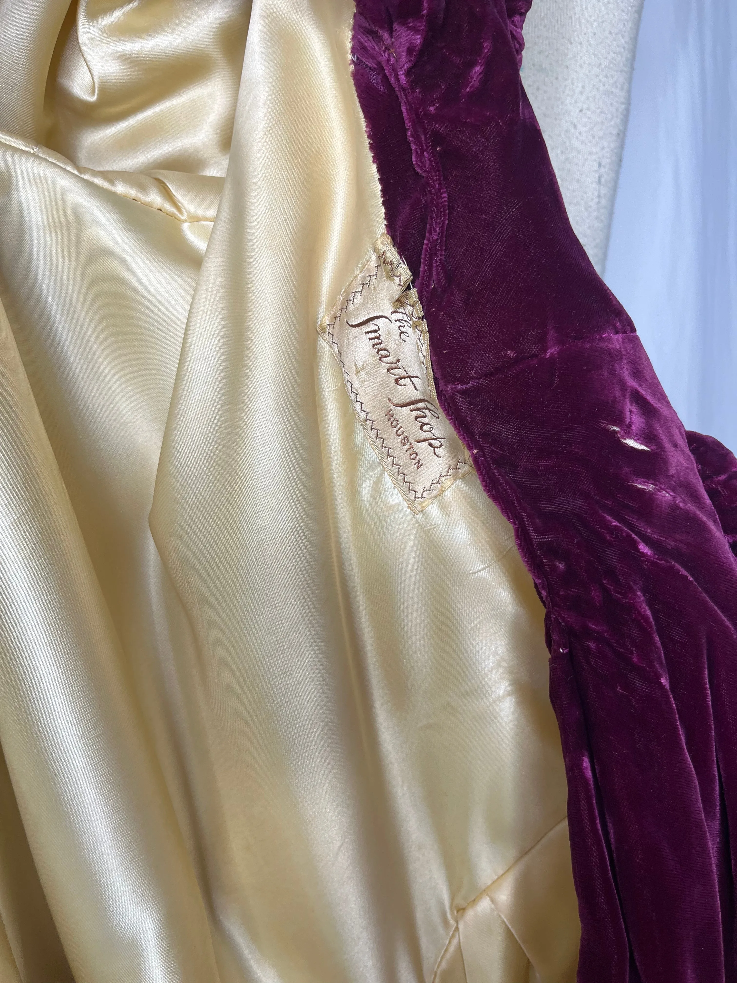 Vintage 1930s | Stunning Plum Velvet Jacket Blazer Wearable Art | Size S