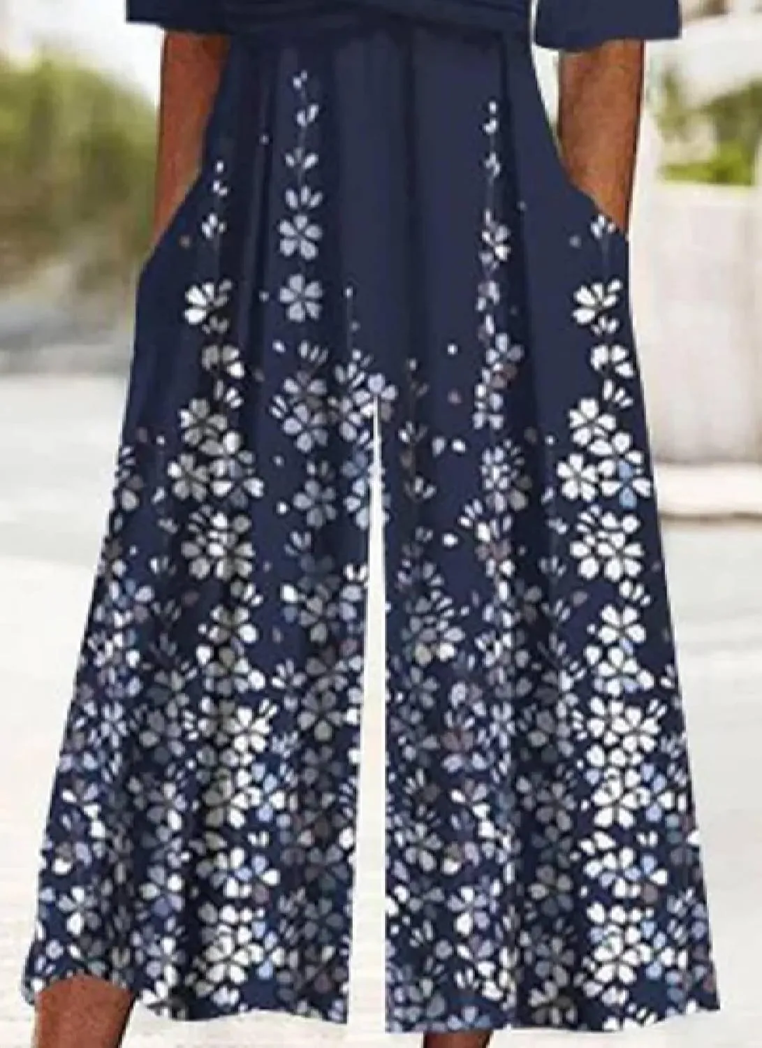 Women's Navy V-Neck Short Sleeve White Floral Print Jumpsuit with Pockets Wide Leg Causal One Piece Outfits 2025 Fashion